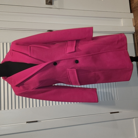 BCBG FUSCIA COAT - Picture 11 of 13